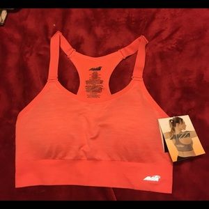 Avia Intimates & Sleepwear - NWT AVIA XL SEAMLESS SPORTS BRA Avia Intimates & Sleepwear - NWT AVIA XL SEAMLESS SPORTS BRA